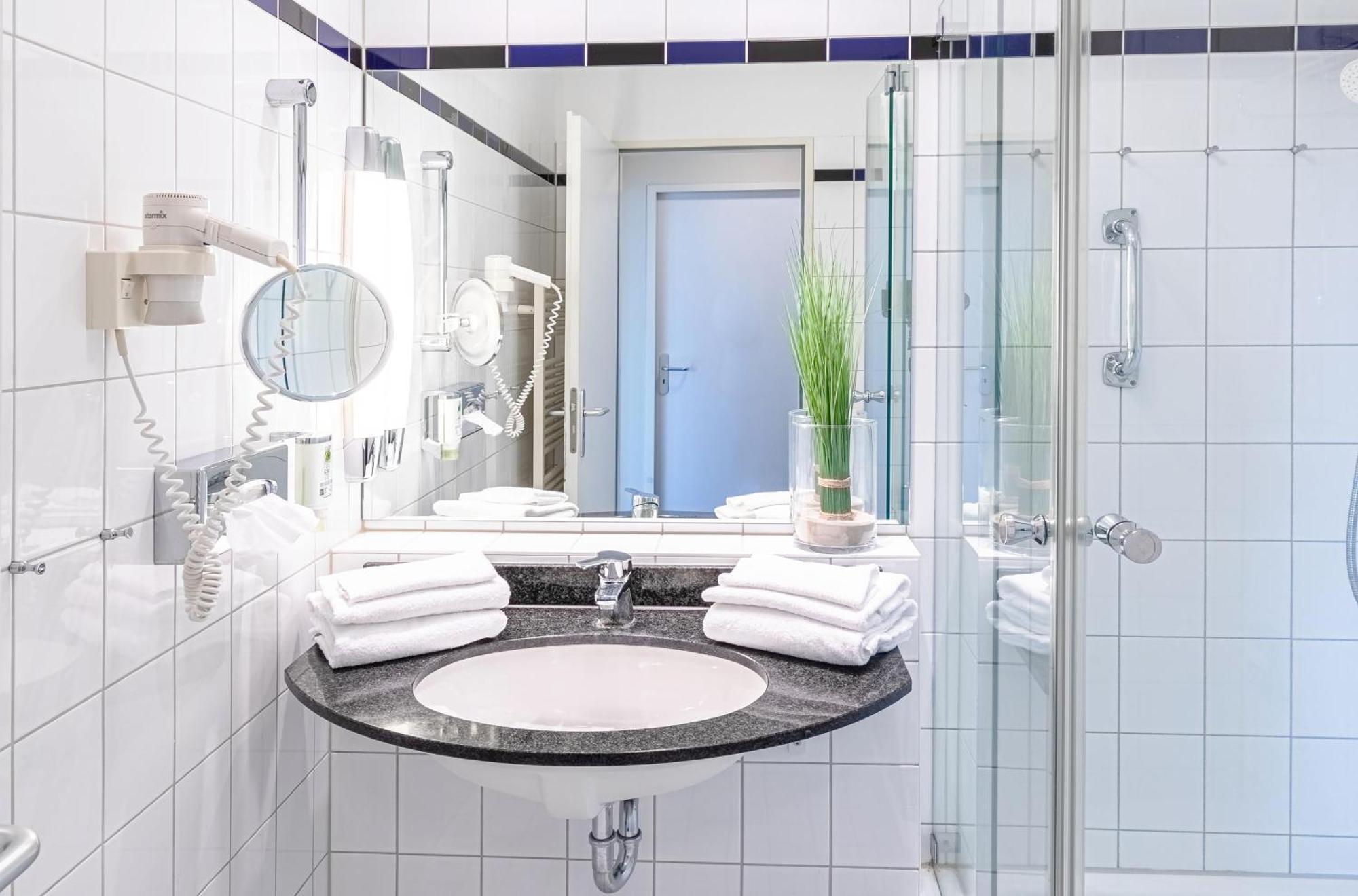 Apartment Strandhafer An Der Seebruecke Zingst